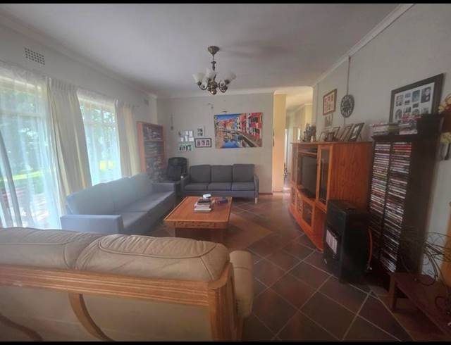 4 BEDROOM HOUSE FOR SALE IN KLIPPOORTJE